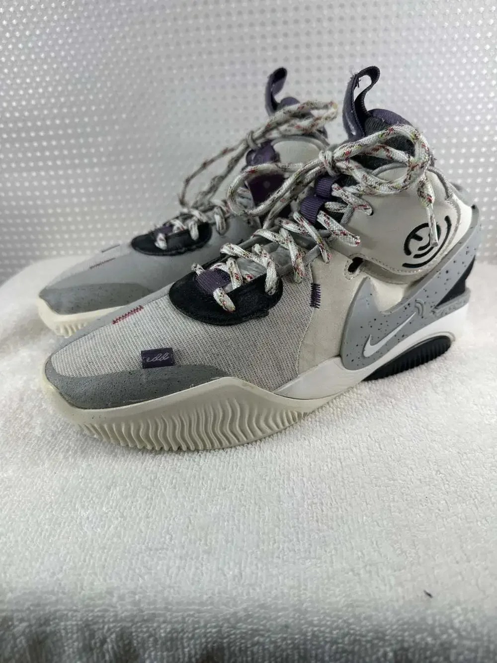 Nike Air Deldon 'Together We Fly' Basketball Shoes Size 8.5